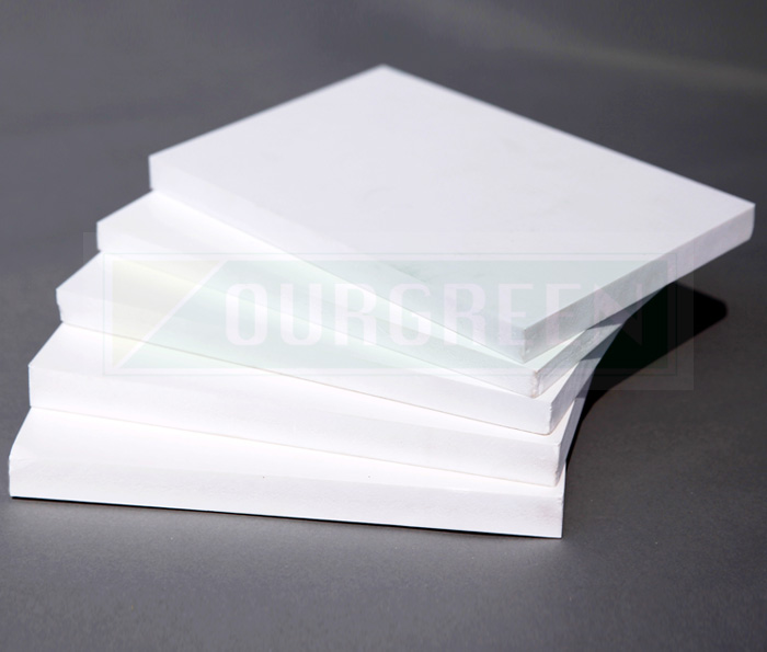 PVC發(fā)泡板的生產工藝流程